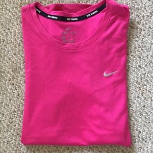 (SOLD) Nike Miler Tee